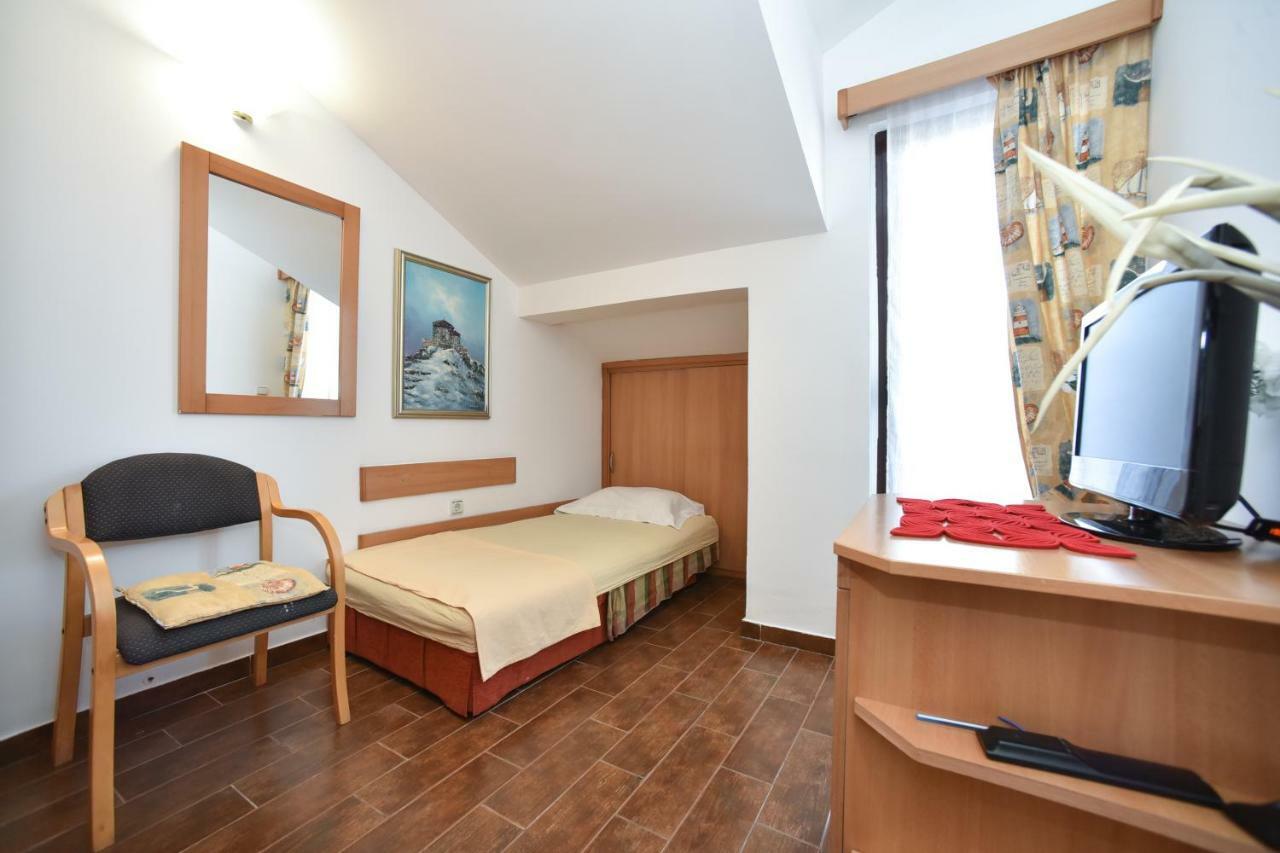 Bologna Apartments Budva Exterior foto